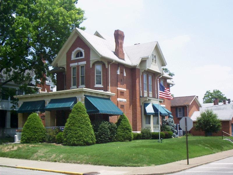Helfrich-Jennings House (401 N Wabash)